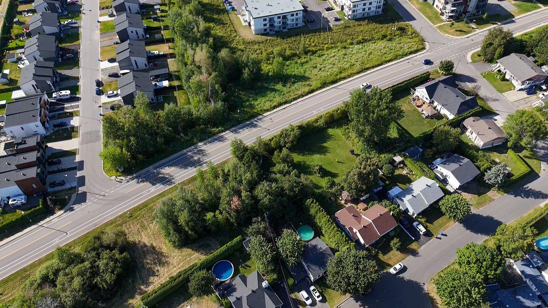 












Boul. des Athlètes

,
Trois-Rivières,







QC
G9B0E1

