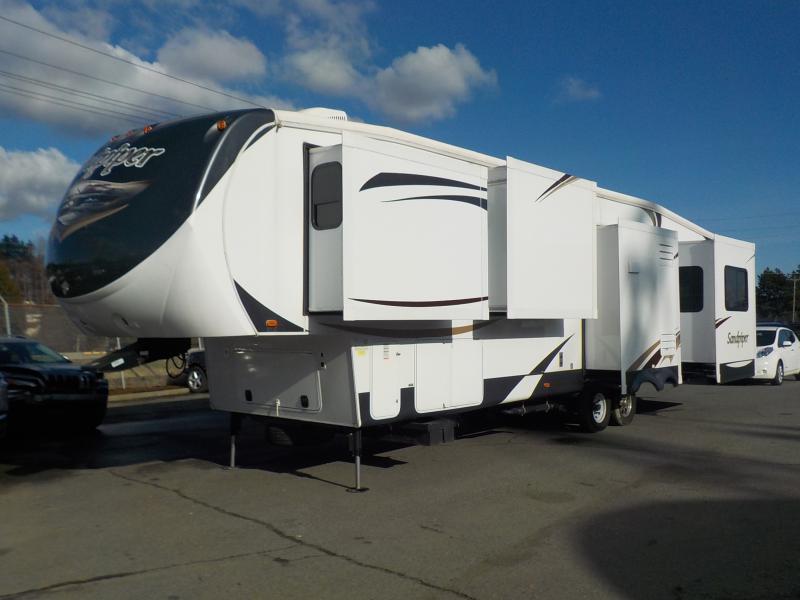 









415


Commonwealth

Road, 12,
Kelowna,







BC
V4V 1P4


