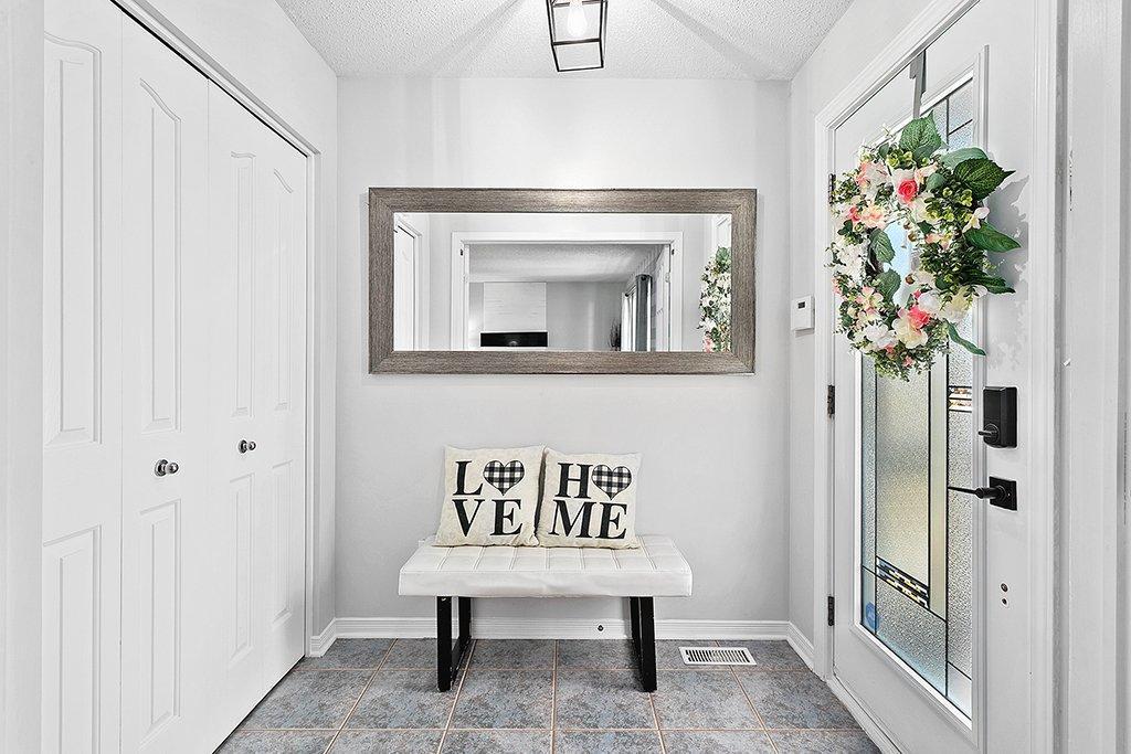 









305


Rue Alfred-Léon

,
Gatineau (Aylmer),




QC
J0X2X1

