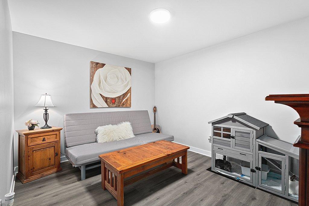 









305


Rue Alfred-Léon

,
Gatineau (Aylmer),




QC
J0X2X1


