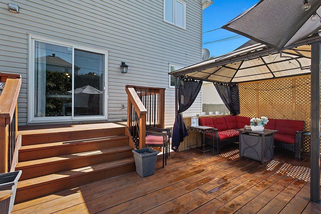 









305


Rue Alfred-Léon

,
Gatineau (Aylmer),




QC
J0X2X1

