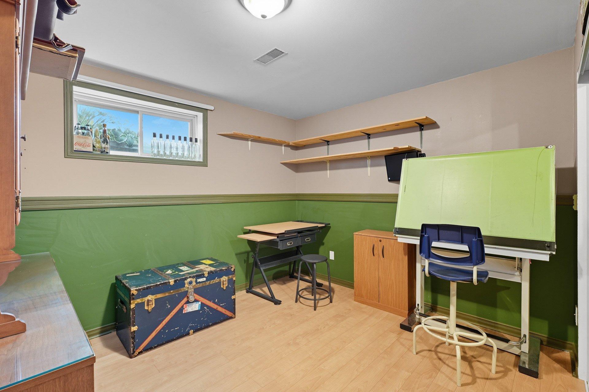 









1154


Rue de Neuville

,
Gatineau (Masson-Angers),




QC
J8M2C2

