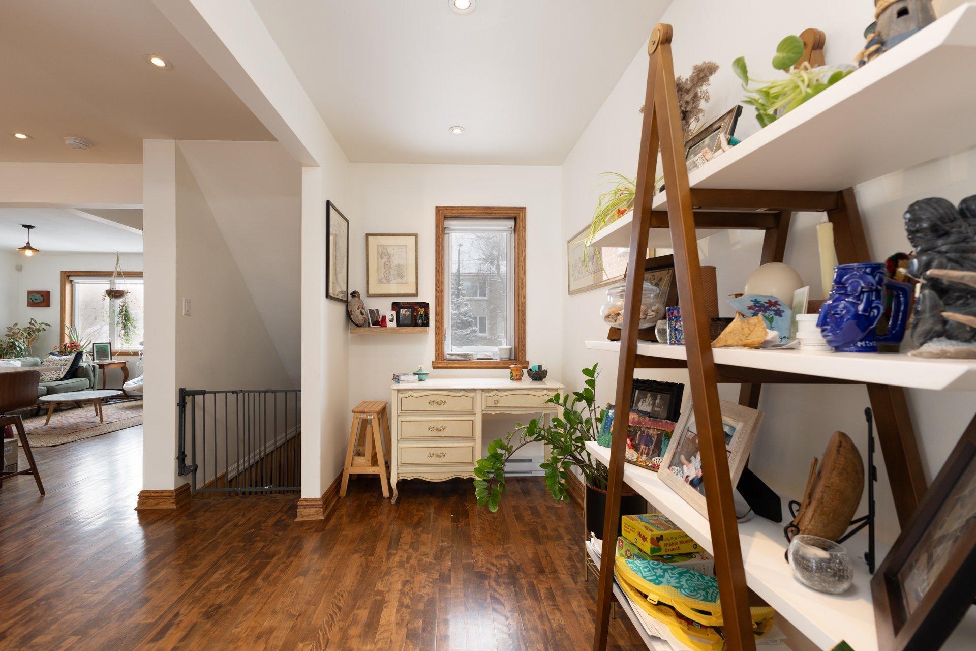 









1284


Rue Beatty

,
Montréal (Verdun/Île-des-Soeurs),




QC
H4H1Y1

