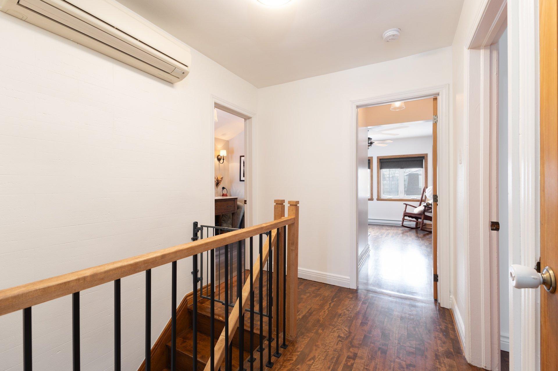 









1284


Rue Beatty

,
Montréal (Verdun/Île-des-Soeurs),




QC
H4H1Y1

