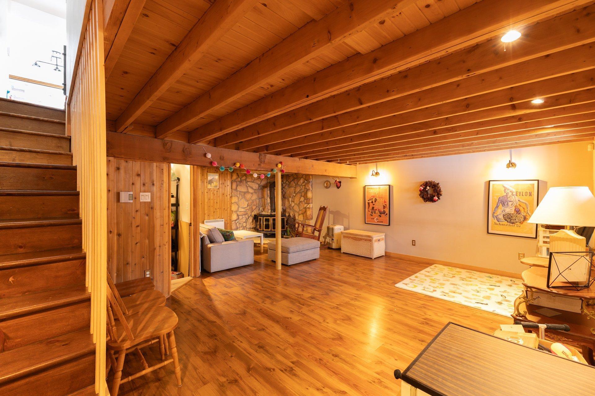 









1284


Rue Beatty

,
Montréal (Verdun/Île-des-Soeurs),




QC
H4H1Y1

