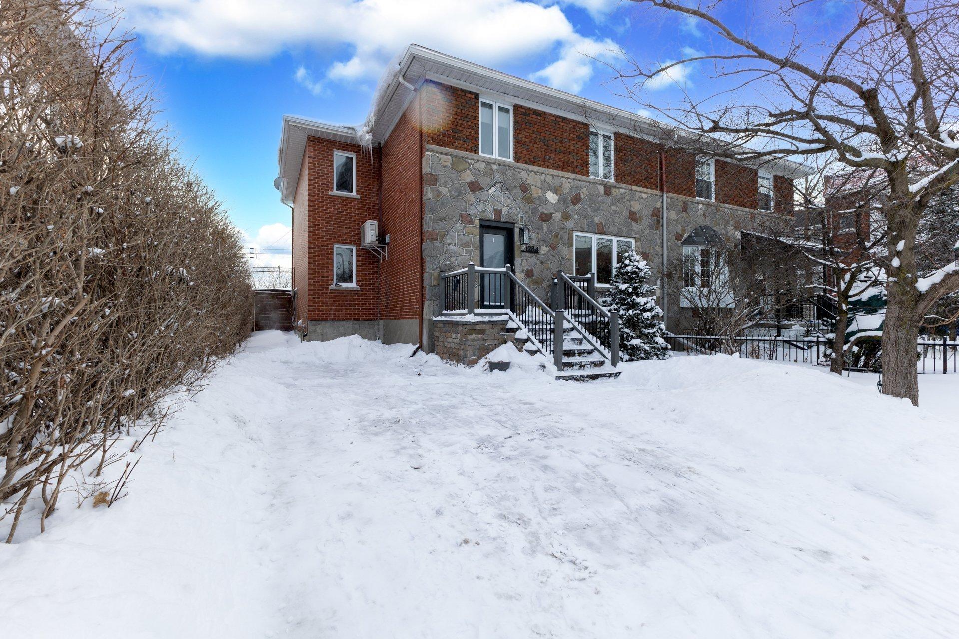 









1284


Rue Beatty

,
Montréal (Verdun/Île-des-Soeurs),




QC
H4H1Y1

