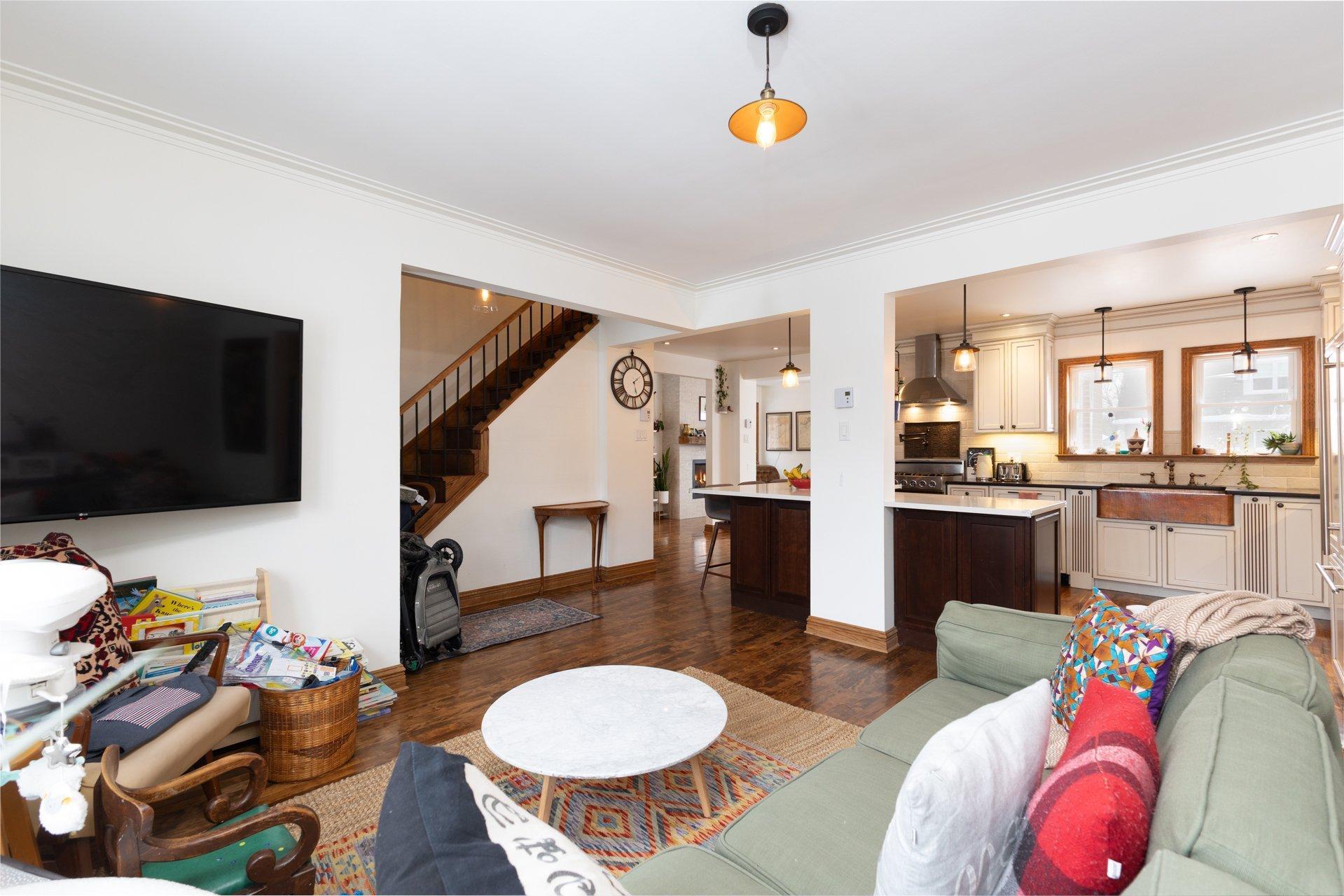 









1284


Rue Beatty

,
Montréal (Verdun/Île-des-Soeurs),




QC
H4H1Y1

