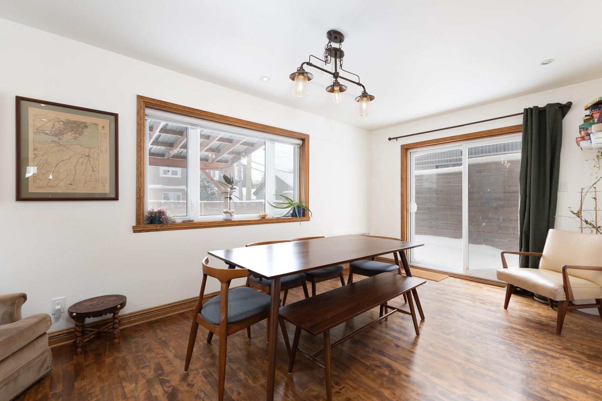 









1284


Rue Beatty

,
Montréal (Verdun/Île-des-Soeurs),




QC
H4H1Y1

