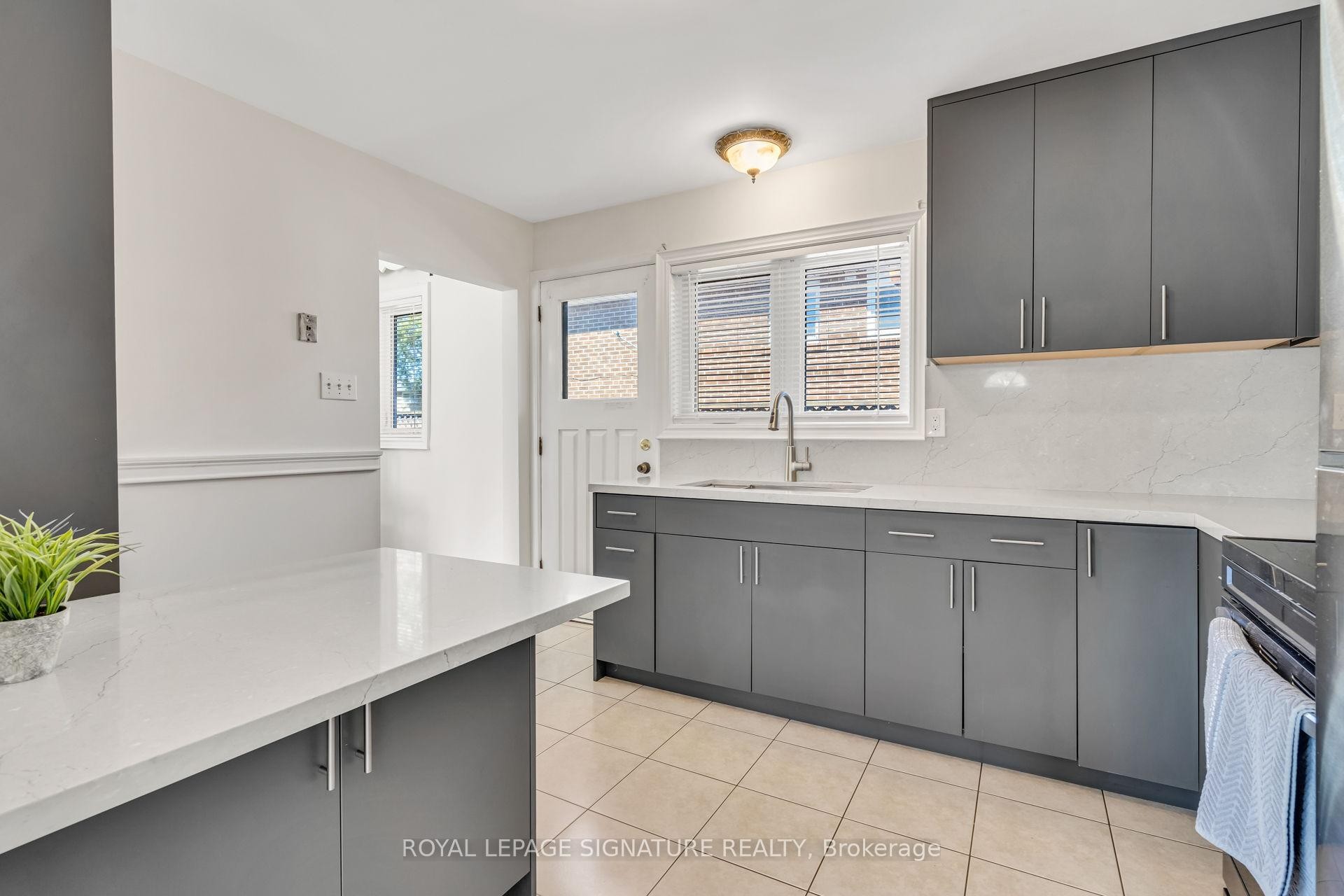 









68


Mount Olive

Drive,
Toronto,




ON
M9V 2C8

