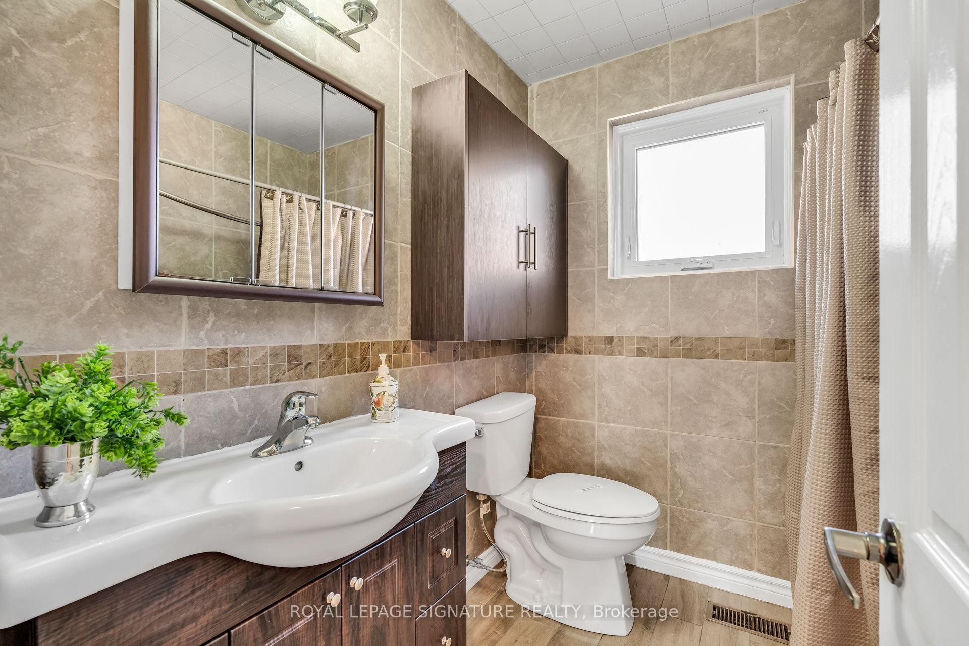 









68


Mount Olive

Drive,
Toronto,




ON
M9V 2C8

