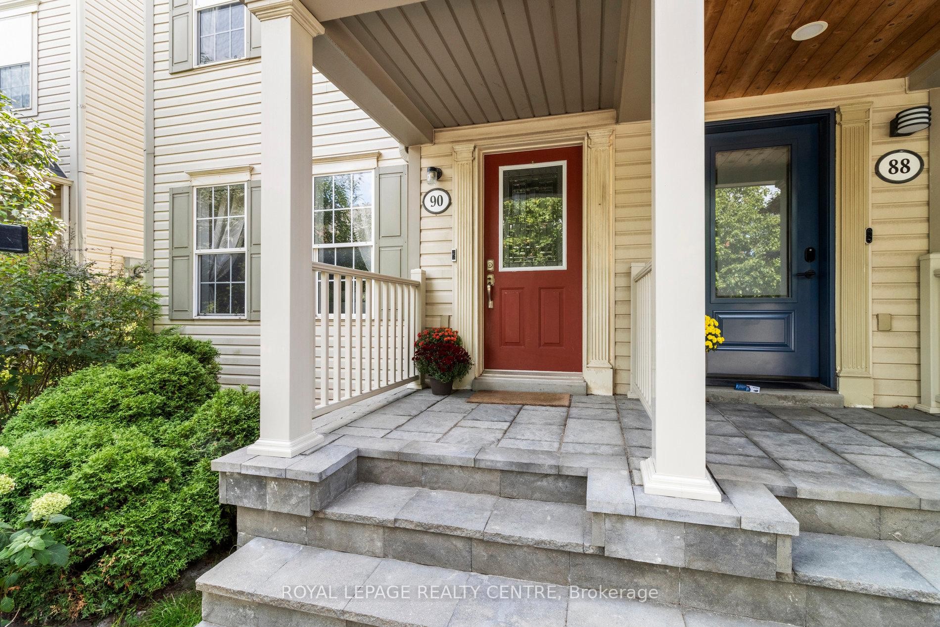 









90


Georgian

Drive,
Oakville,




ON
L6H 6V1


