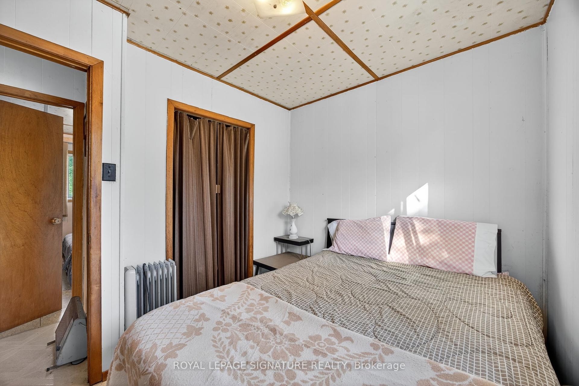 









81-77


Bass Bay

Drive,
Tay,




ON
L0K 2A0

