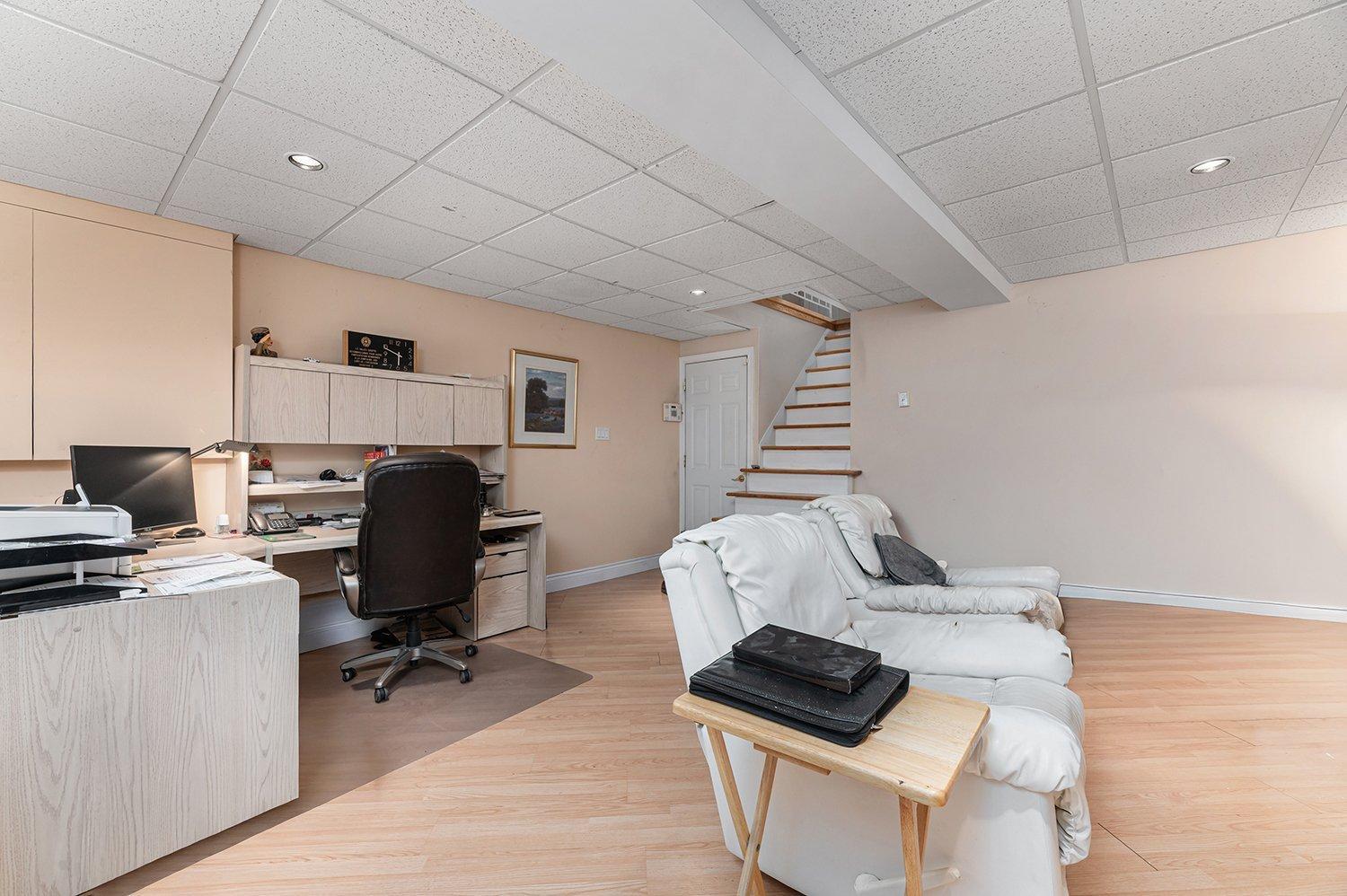 









344

 - 348


Rue Verreau

,
Longueuil (Le Vieux-Longueuil),




QC
J4L1C4

