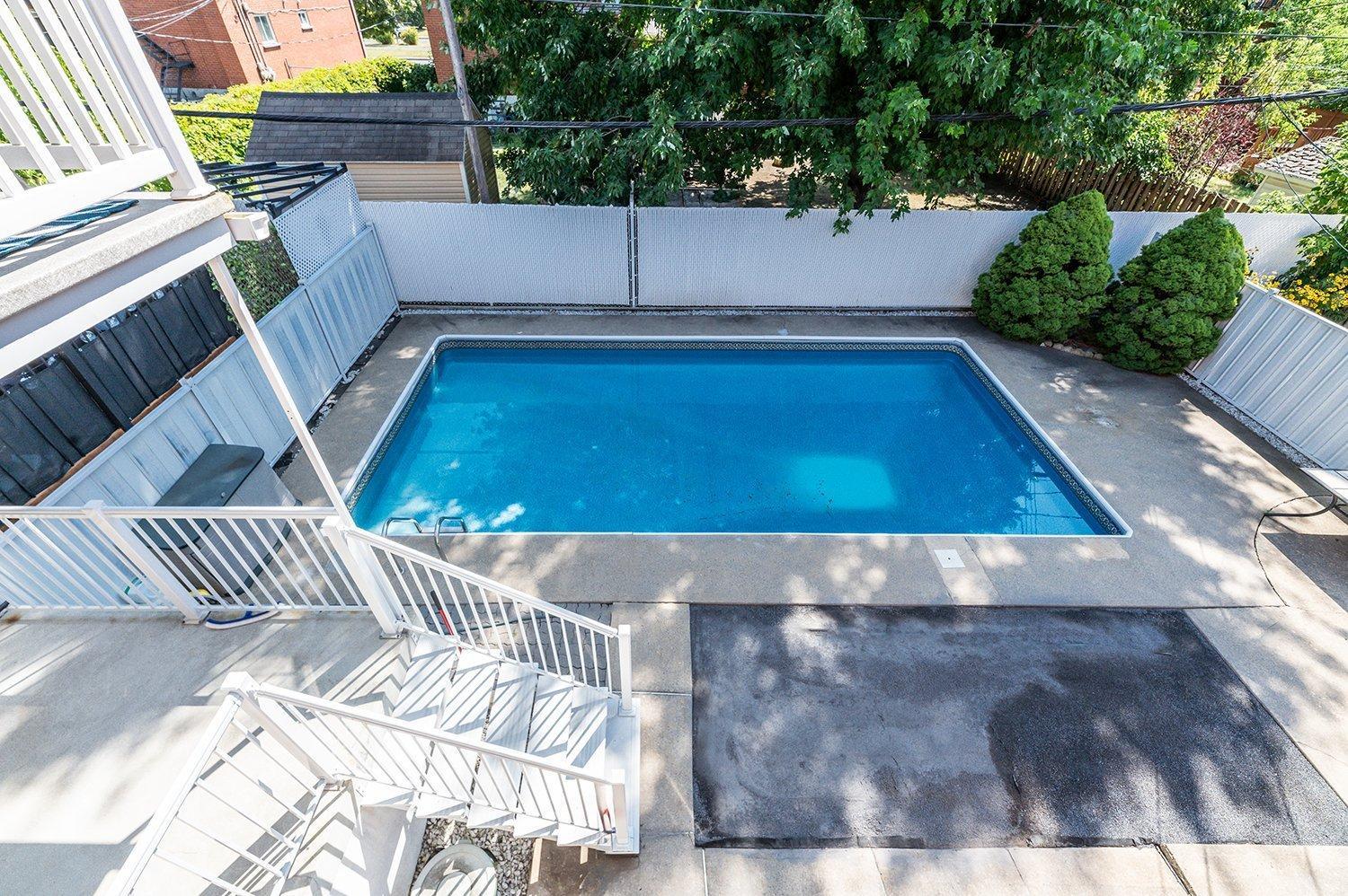 









344

 - 348


Rue Verreau

,
Longueuil (Le Vieux-Longueuil),




QC
J4L1C4

