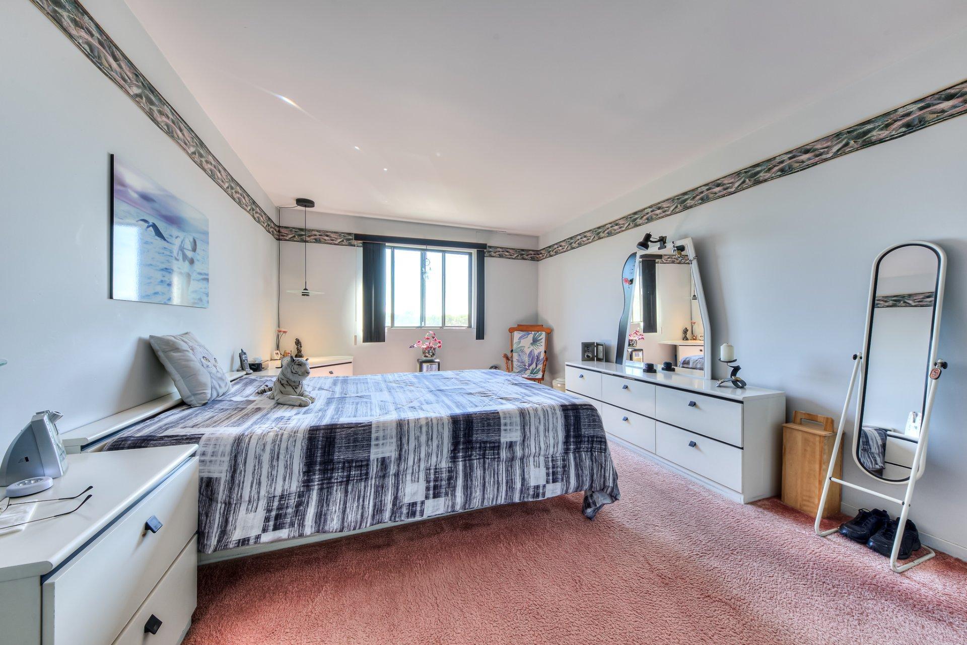 









4948


Boul. Notre-Dame

, 8,
Laval (Chomedey),




QC
H7W1V5

