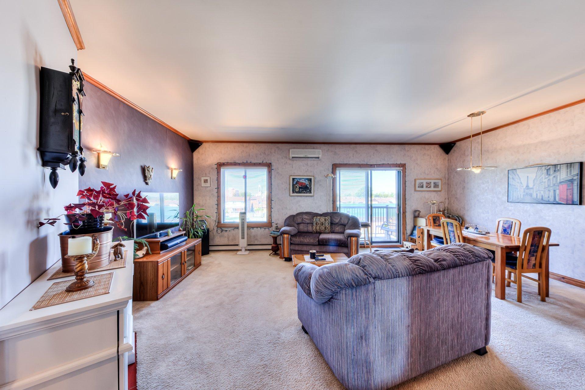 









4948


Boul. Notre-Dame

, 8,
Laval (Chomedey),




QC
H7W1V5

