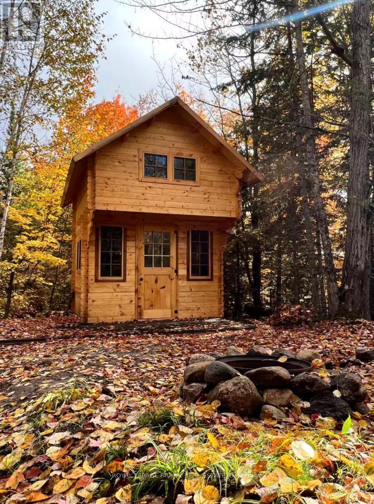 












0 PETERSON ROAD

,
Hastings Highlands (Herschel Ward),







Ontario
K0L2S0


