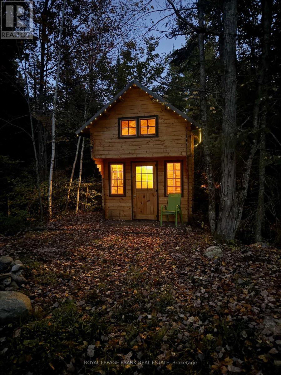 












0 PETERSON ROAD

,
Hastings Highlands (Herschel Ward),







Ontario
K0L2S0


