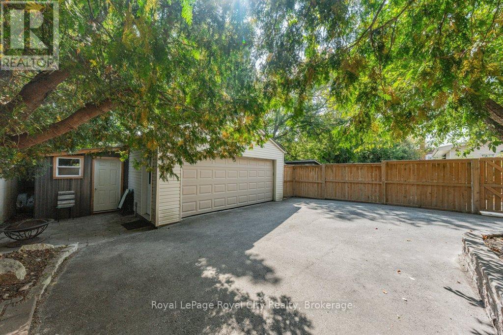 












28 NORTHUMBERLAND STREET

,
Guelph (Downtown),




Ontario
N1H3A5

