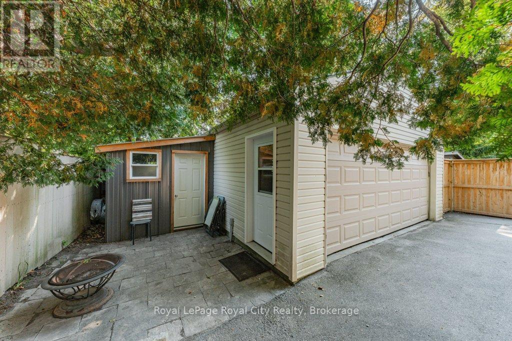 












28 NORTHUMBERLAND STREET

,
Guelph (Downtown),




Ontario
N1H3A5

