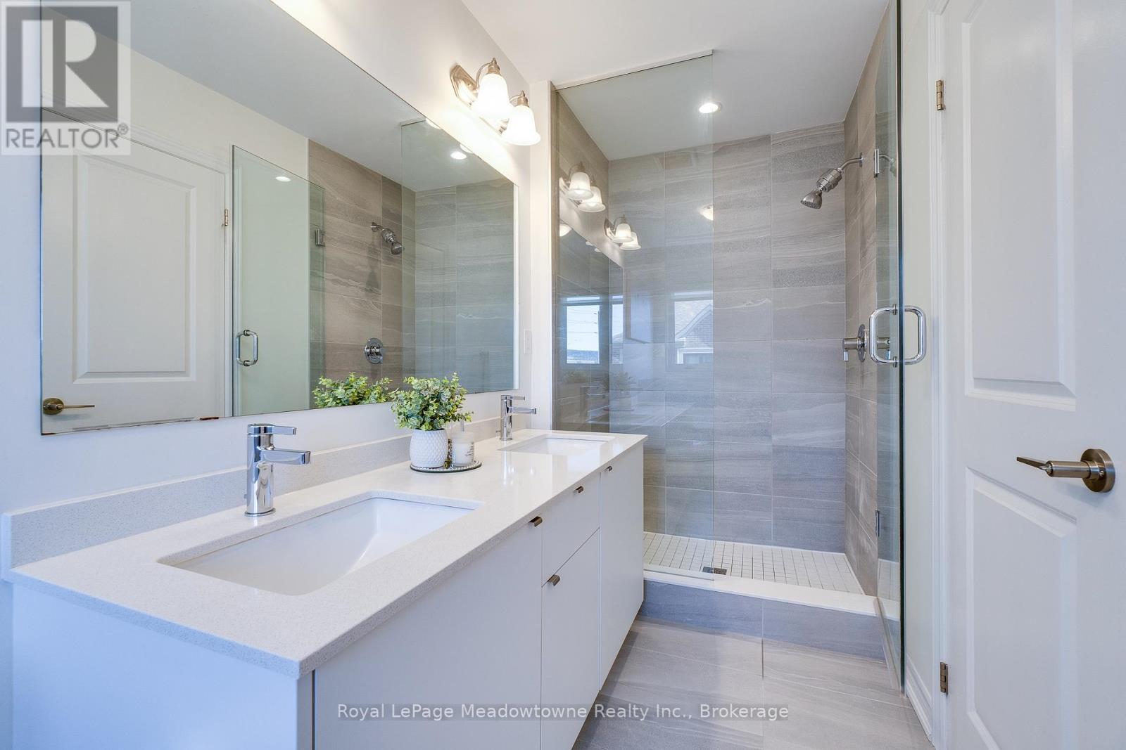 












497 CELANDINE TERRACE

,
Milton,




Ontario
L9E1T8

