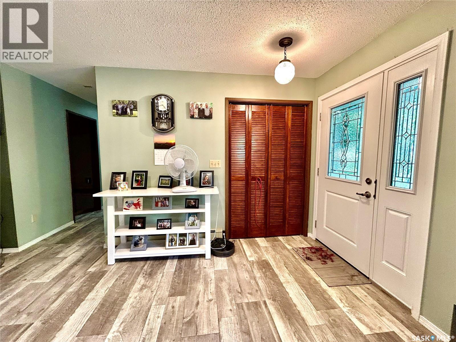 












Cragg Home Quarter

,
Arborfield Rm No. 456,




Saskatchewan
S0E0A0

