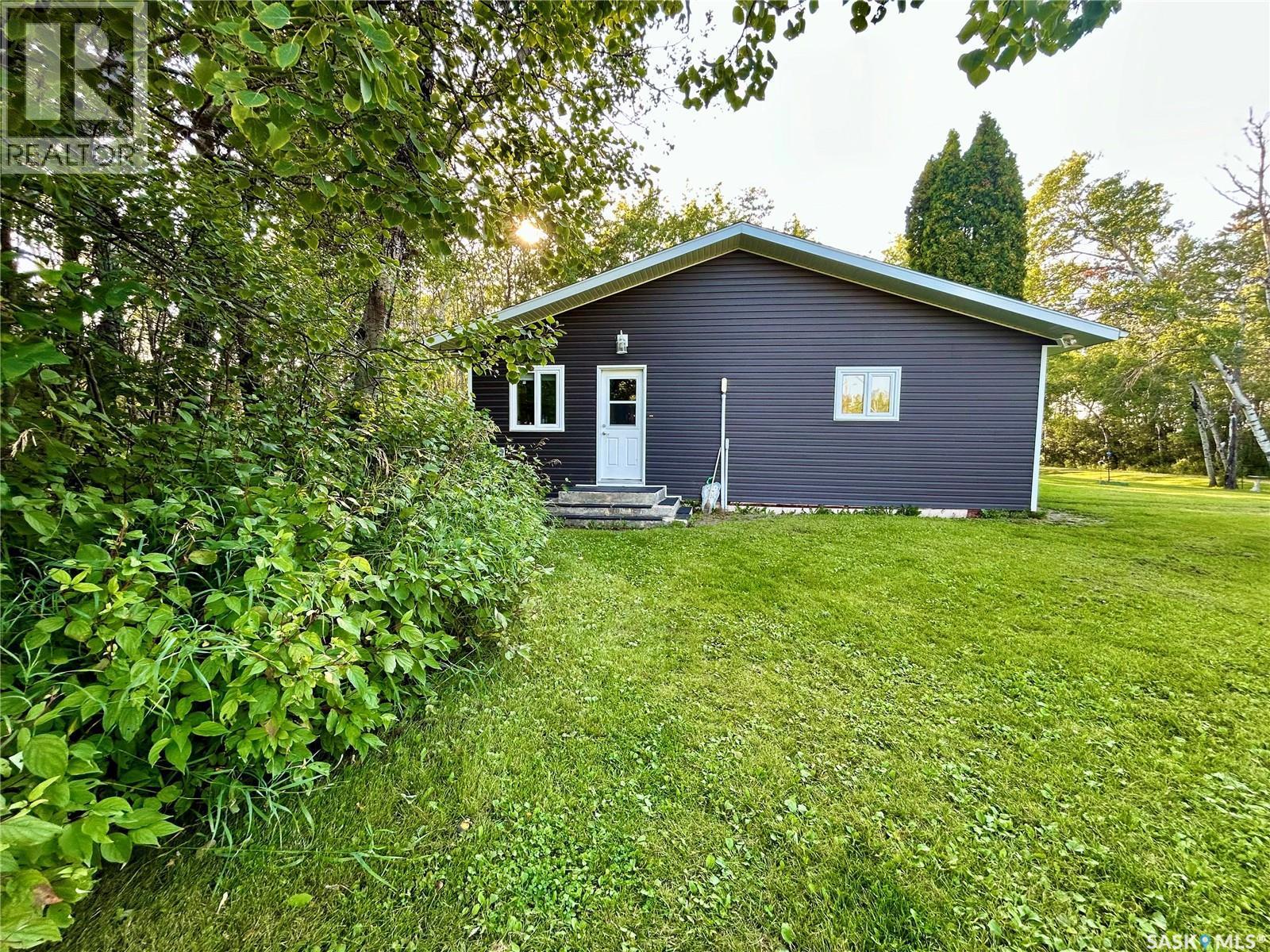 












Cragg Home Quarter

,
Arborfield Rm No. 456,




Saskatchewan
S0E0A0

