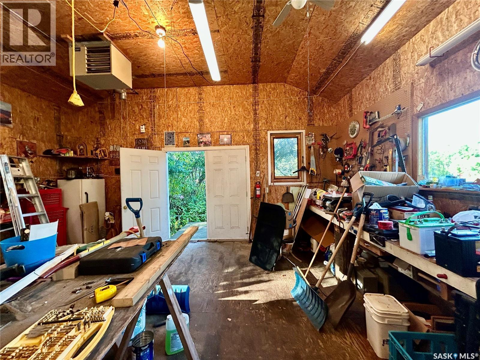 












Cragg Home Quarter

,
Arborfield Rm No. 456,




Saskatchewan
S0E0A0

