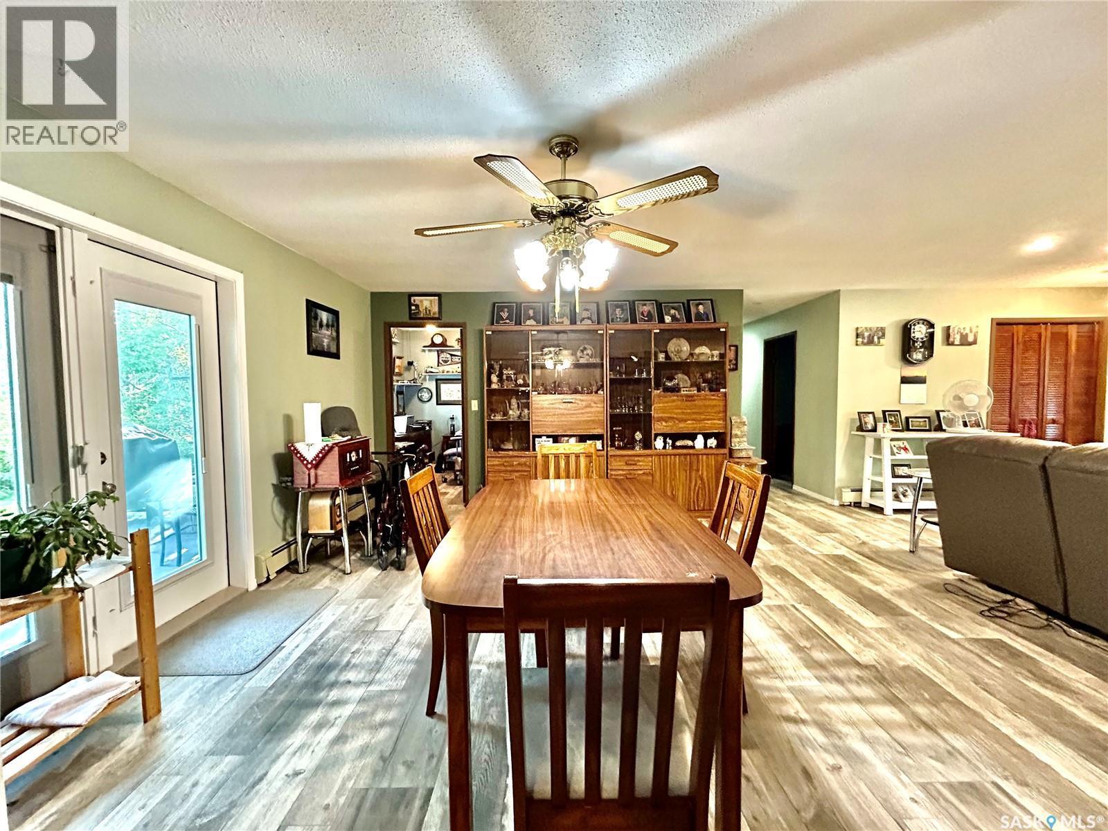 












Cragg Home Quarter

,
Arborfield Rm No. 456,




Saskatchewan
S0E0A0

