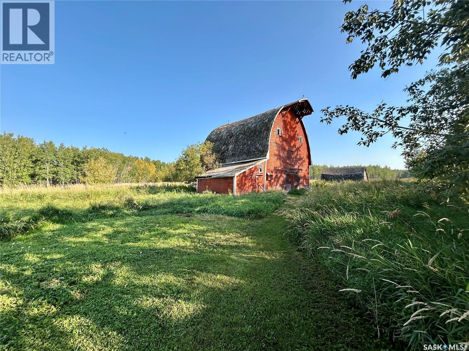












Cragg Home Quarter

,
Arborfield Rm No. 456,




Saskatchewan
S0E0A0

