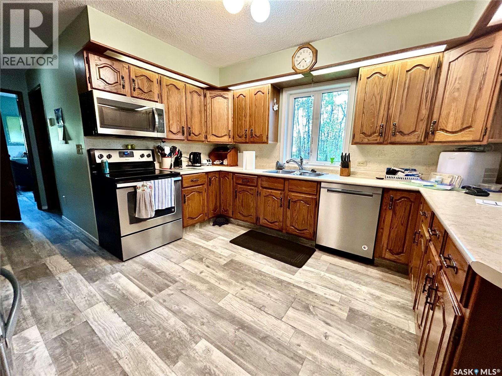 












Cragg Home Quarter

,
Arborfield Rm No. 456,




Saskatchewan
S0E0A0

