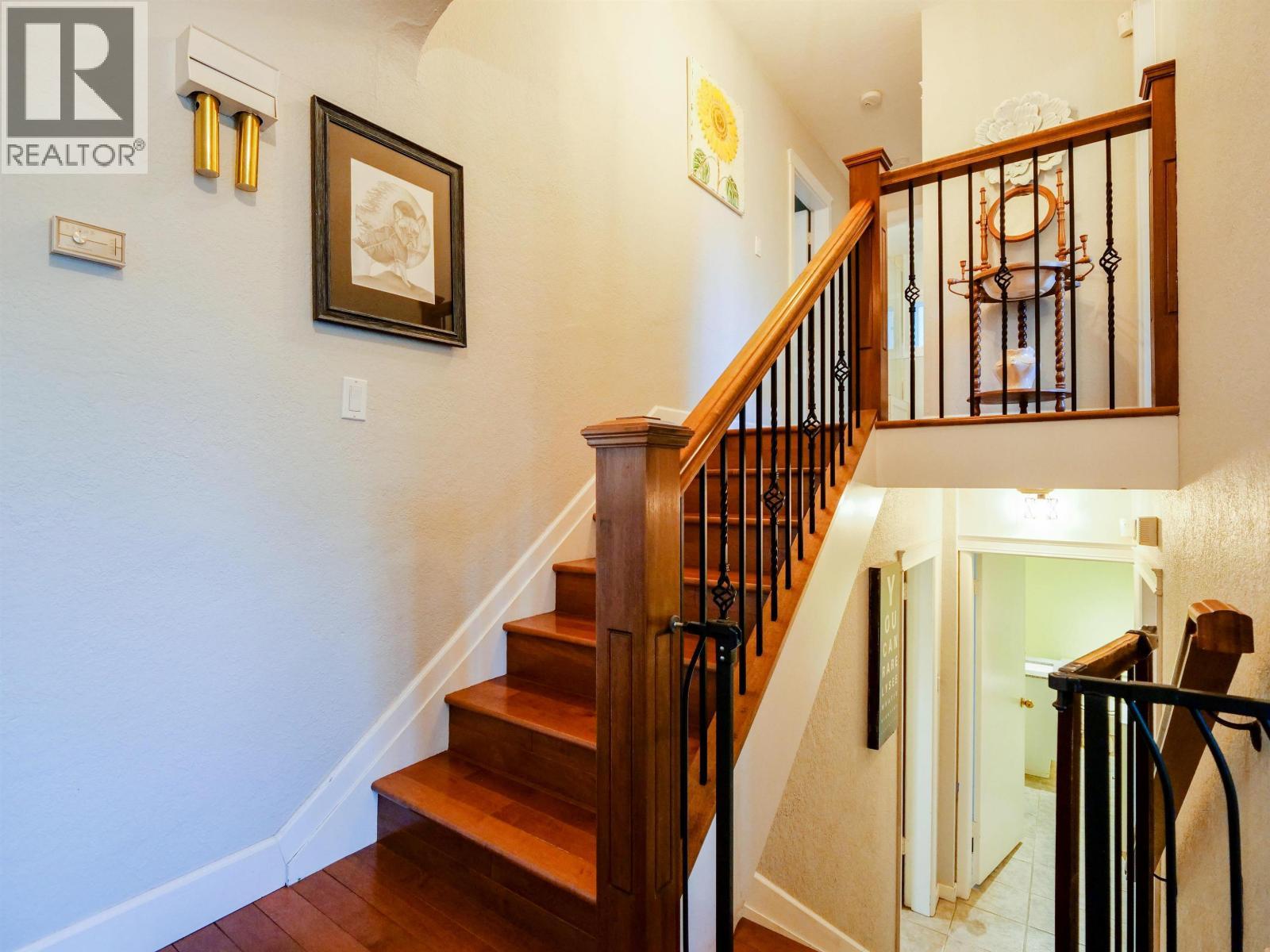 












793 WALKEM STREET

,
Quesnel,




British Columbia
V2J2J8

