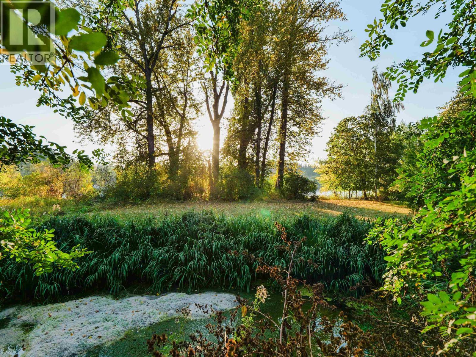 












793 WALKEM STREET

,
Quesnel,




British Columbia
V2J2J8

