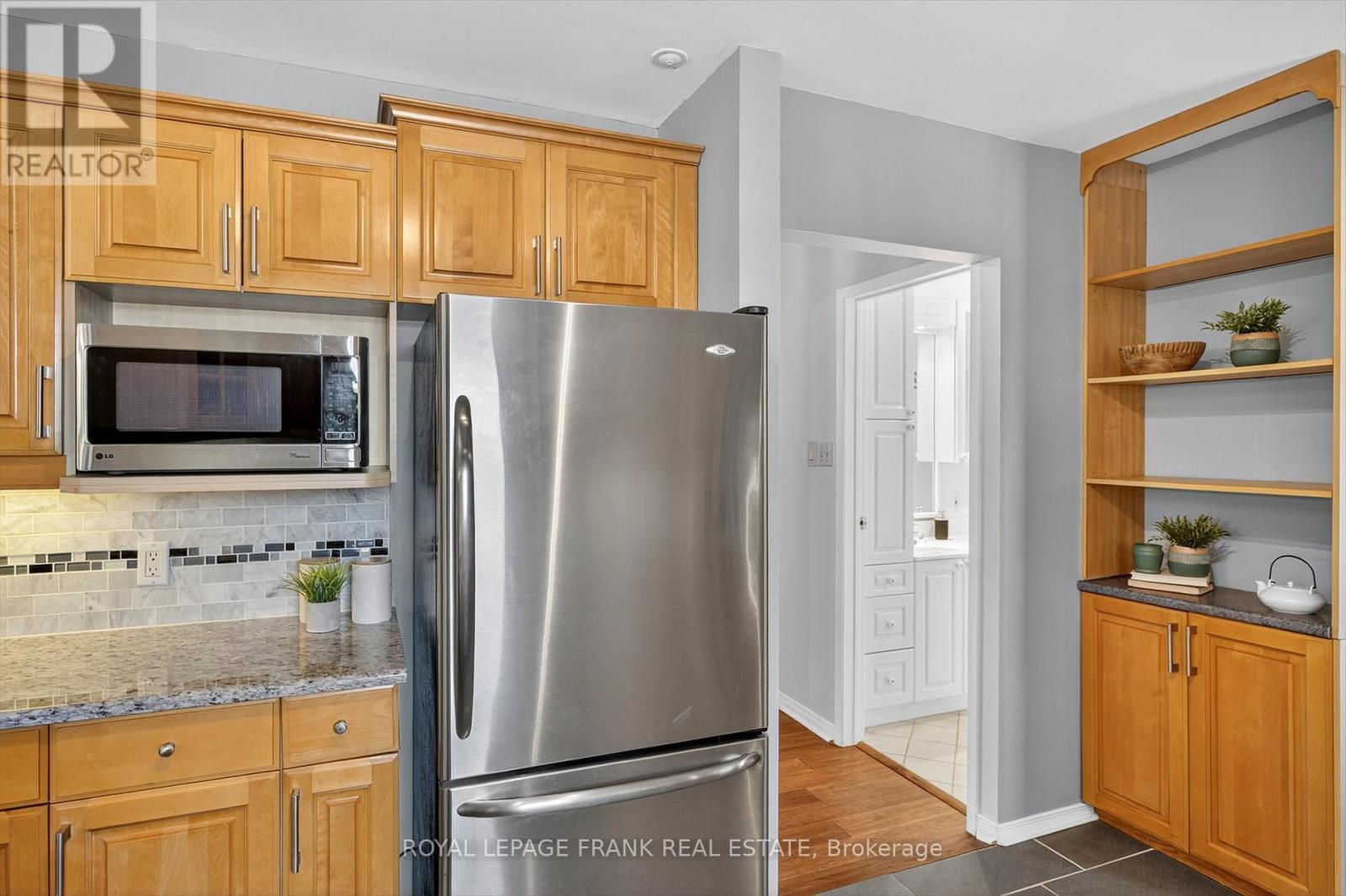 












257 ARNOTT DRIVE

,
Selwyn,




Ontario
K0L1T0

