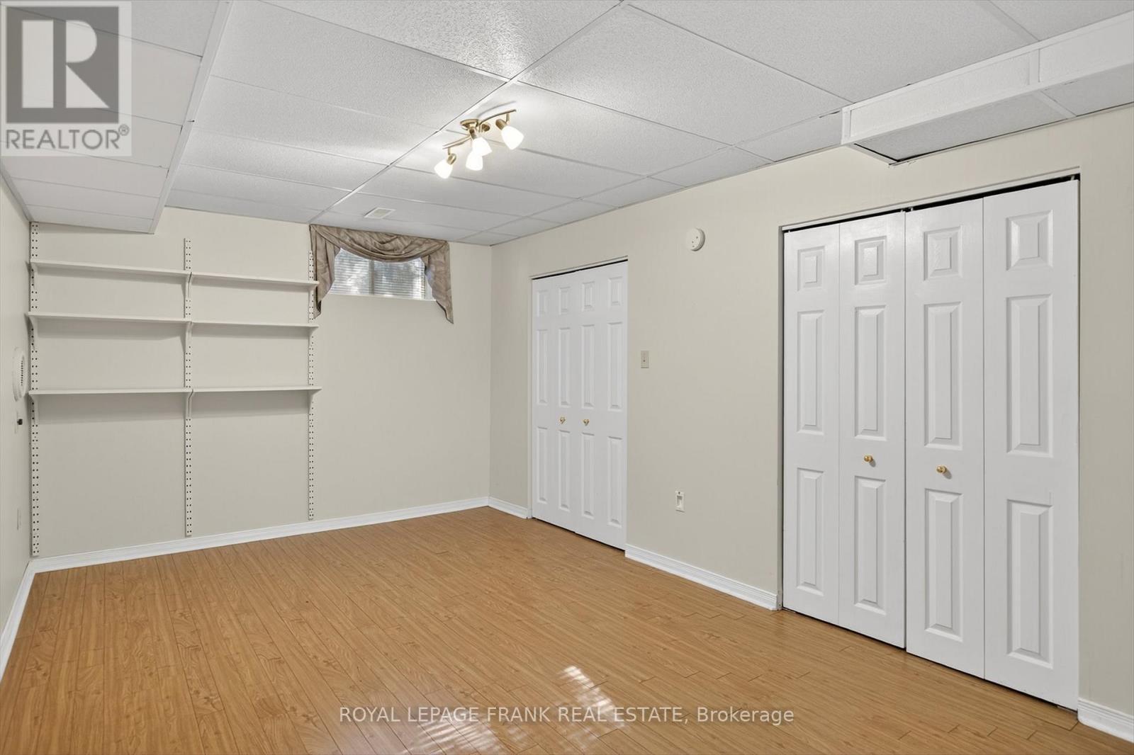 












257 ARNOTT DRIVE

,
Selwyn,




Ontario
K0L1T0

