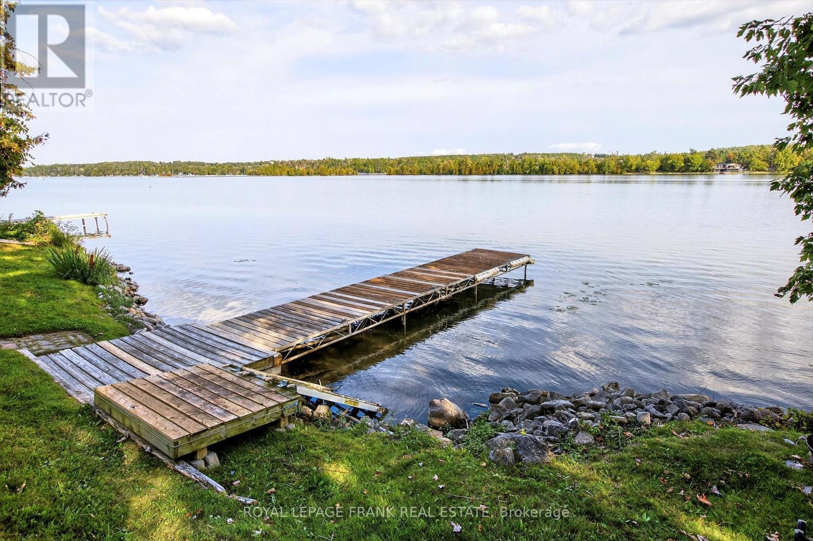 












257 ARNOTT DRIVE

,
Selwyn,




Ontario
K0L1T0

