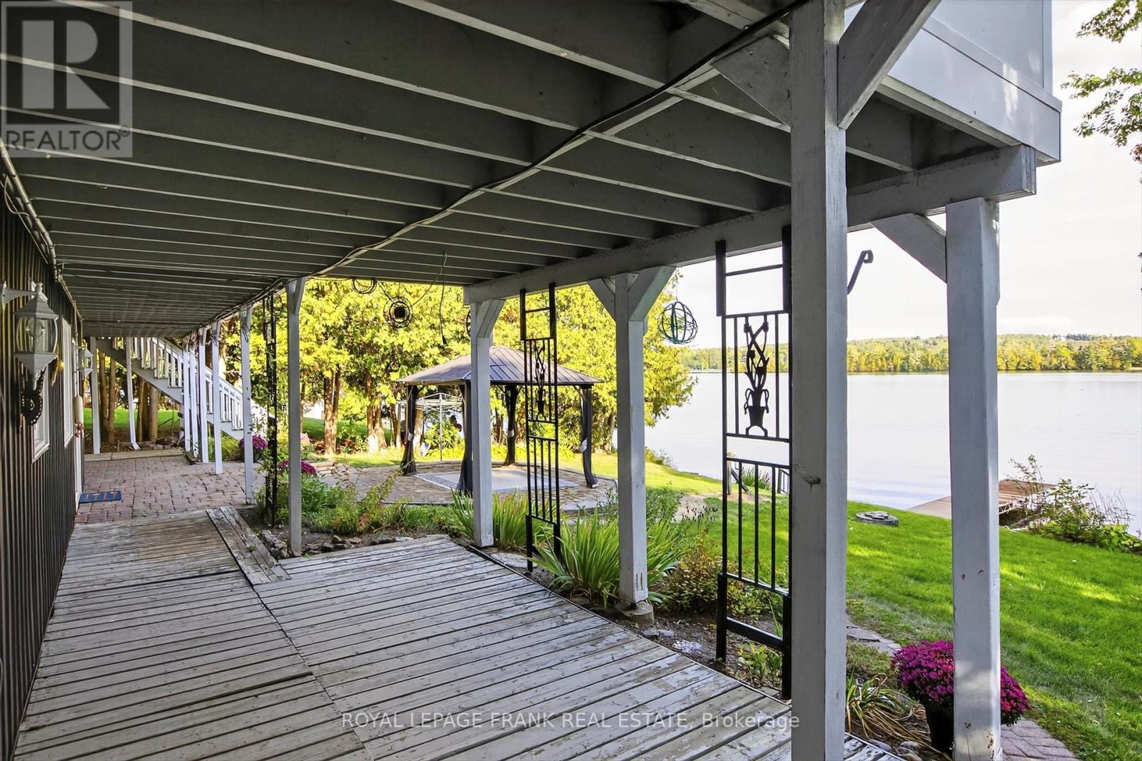












257 ARNOTT DRIVE

,
Selwyn,




Ontario
K0L1T0

