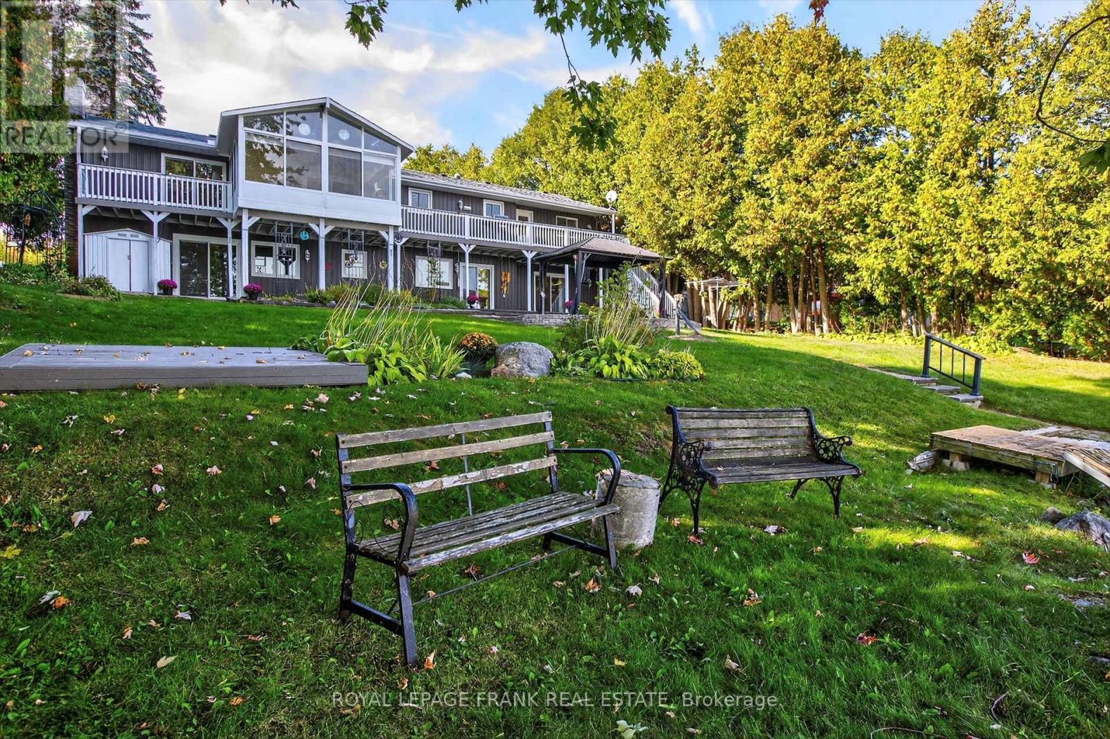












257 ARNOTT DRIVE

,
Selwyn,




Ontario
K0L1T0

