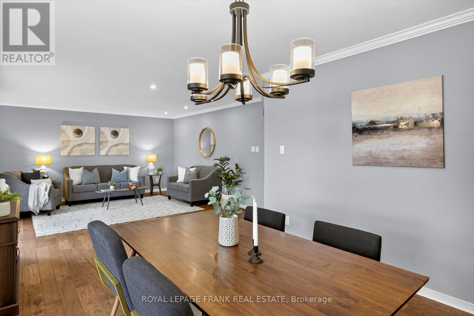 












257 ARNOTT DRIVE

,
Selwyn,




Ontario
K0L1T0

