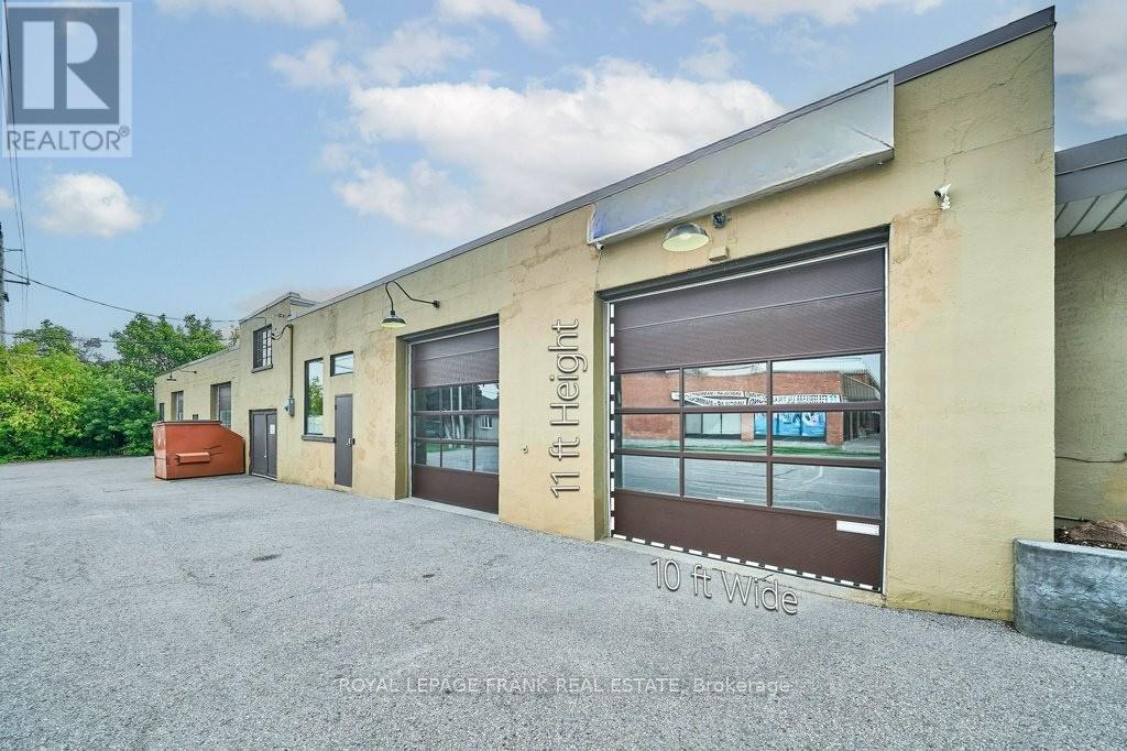 












519 BROCK STREET N

,
Whitby (Downtown Whitby),




Ontario
L1N4J1

