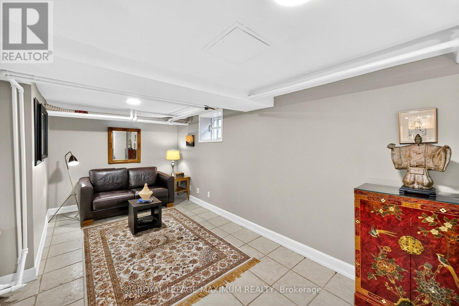 












65 PARKDALE ROAD

,
Toronto,




Ontario
M6R1E3

