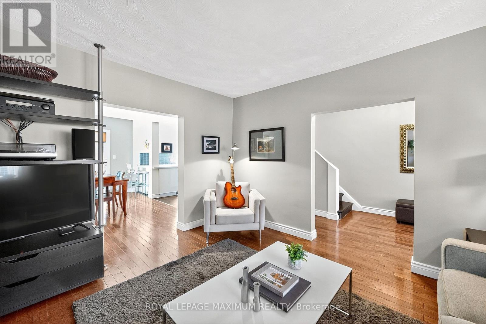 












65 PARKDALE ROAD

,
Toronto,




Ontario
M6R1E3

