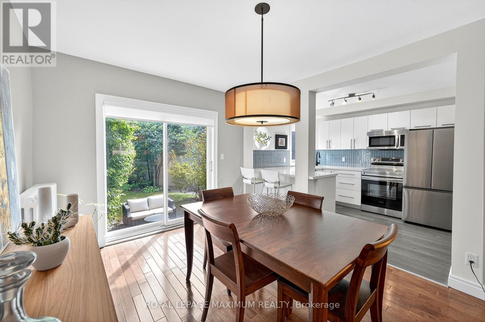 












65 PARKDALE ROAD

,
Toronto,




Ontario
M6R1E3

