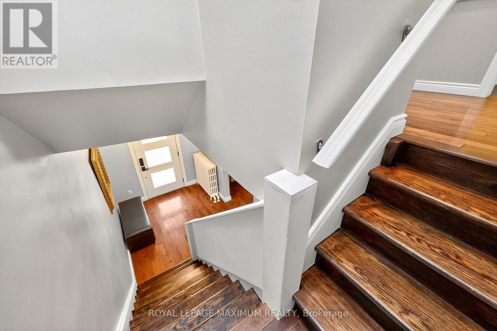 












65 PARKDALE ROAD

,
Toronto,




Ontario
M6R1E3

