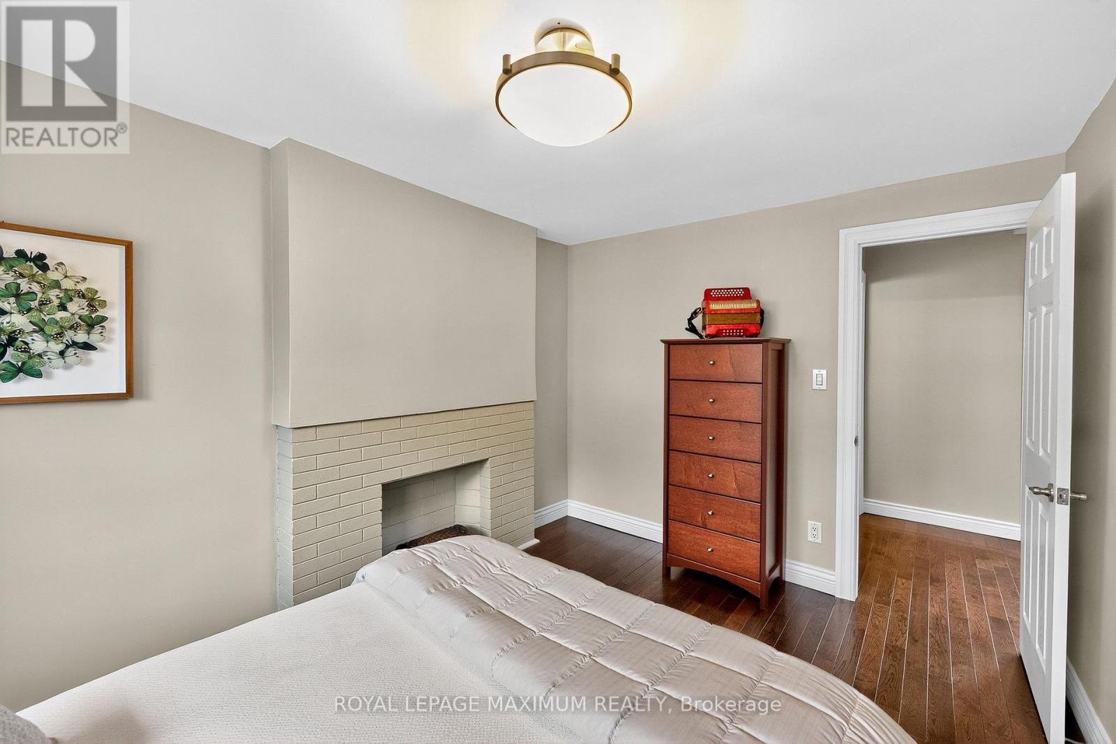 












65 PARKDALE ROAD

,
Toronto,




Ontario
M6R1E3

