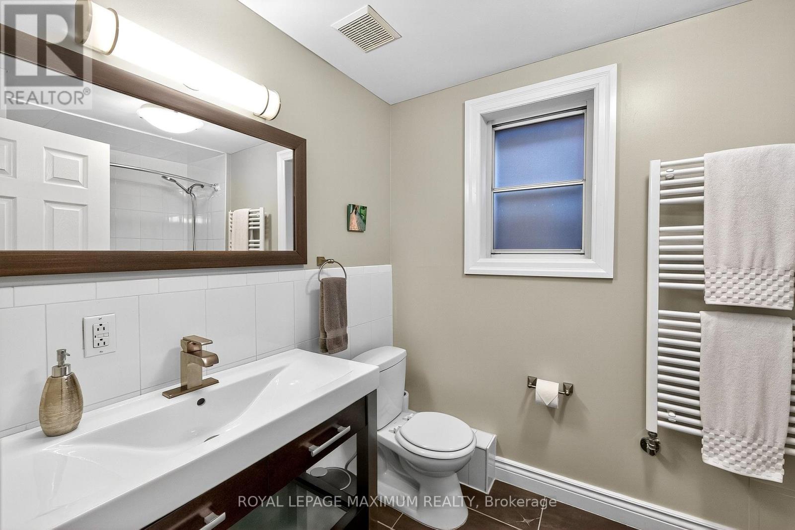 












65 PARKDALE ROAD

,
Toronto,




Ontario
M6R1E3

