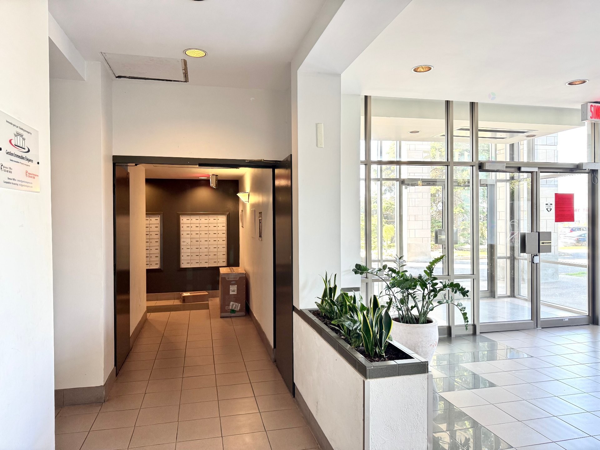 









11115


Boul. Cavendish

, 202,
Montréal (Saint-Laurent),




QC
H4R2M9

