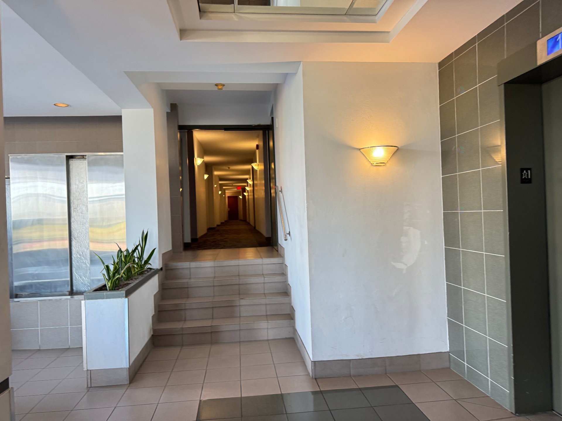 









11115


Boul. Cavendish

, 202,
Montréal (Saint-Laurent),




QC
H4R2M9

