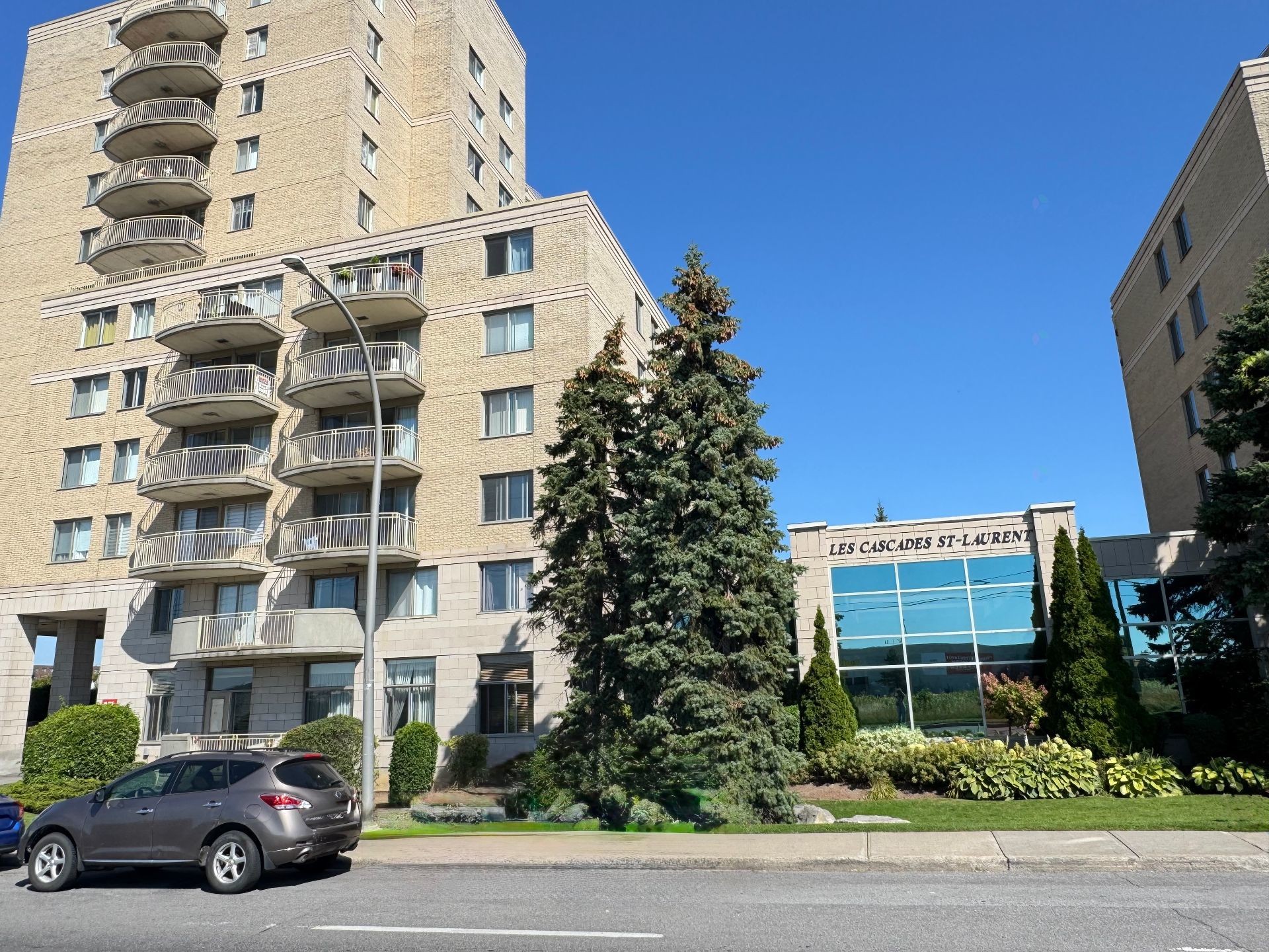 









11115


Boul. Cavendish

, 202,
Montréal (Saint-Laurent),




QC
H4R2M9

