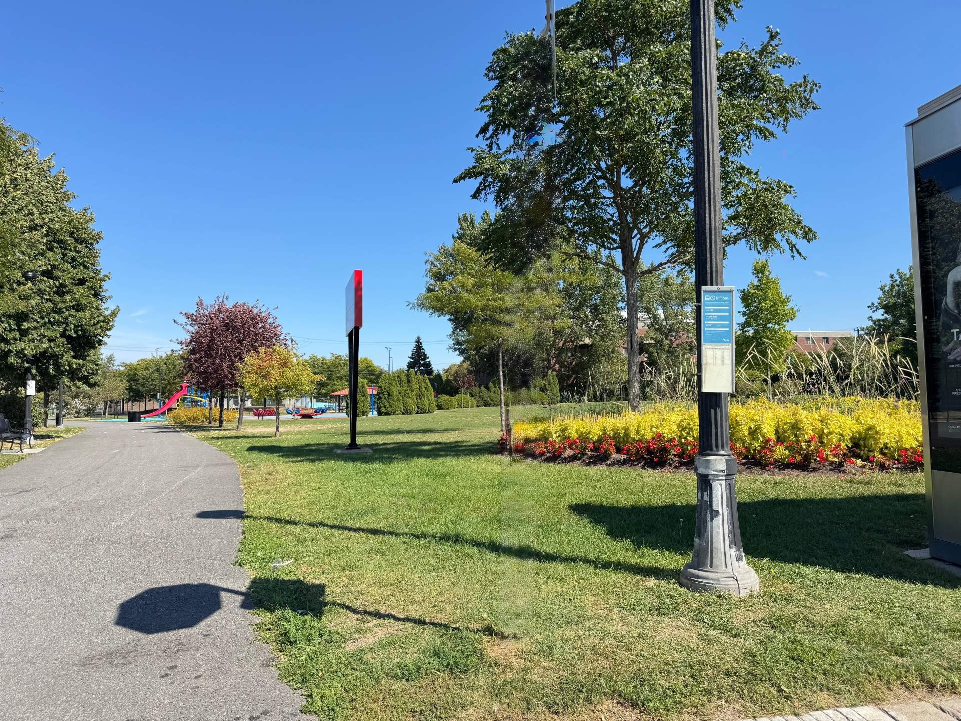 









11115


Boul. Cavendish

, 202,
Montréal (Saint-Laurent),




QC
H4R2M9

